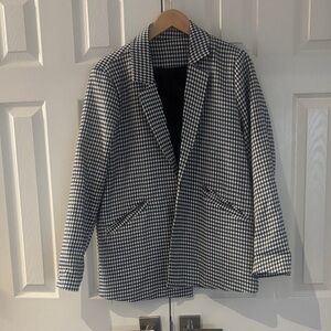 Black and White Houndstooth Blazer